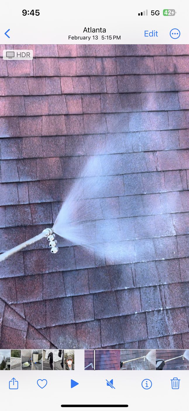 Low-pressure roof wash